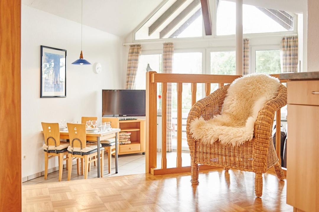 Ferienhaus Achtern Feeld Hüde エクステリア 写真