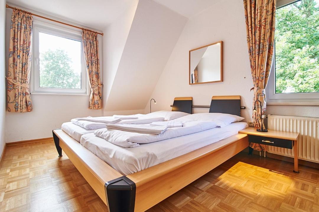 Ferienhaus Achtern Feeld Hüde エクステリア 写真