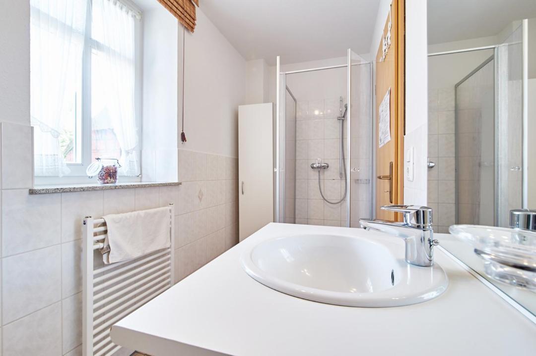 Ferienhaus Achtern Feeld Hüde エクステリア 写真