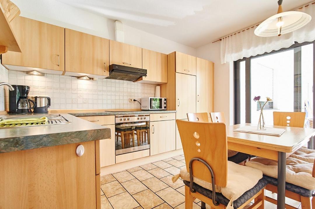 Ferienhaus Achtern Feeld Hüde エクステリア 写真